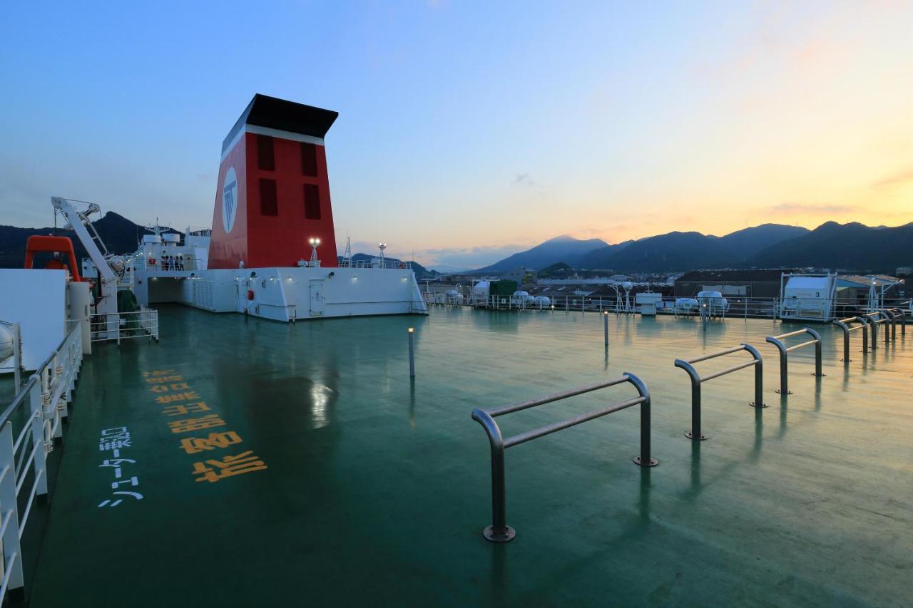 Отель Meimon Taiyo Ferry 2Nd Sailing From Kitakyushu To Osaka Экстерьер фото